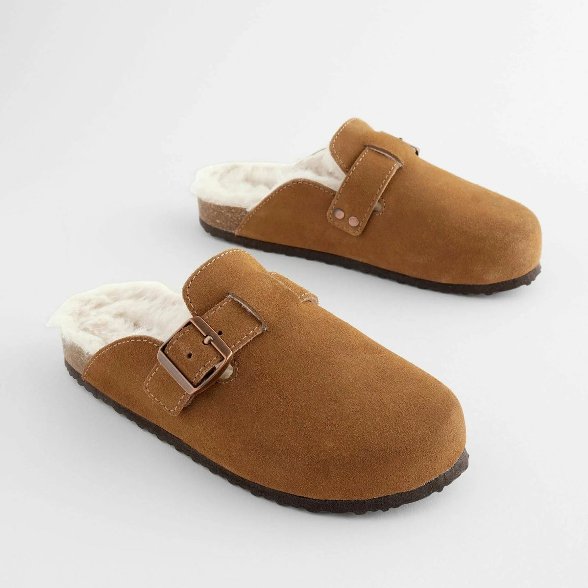 Sabot en cuir Suède Boston à Fourrure fermé | Terre d’Ombre