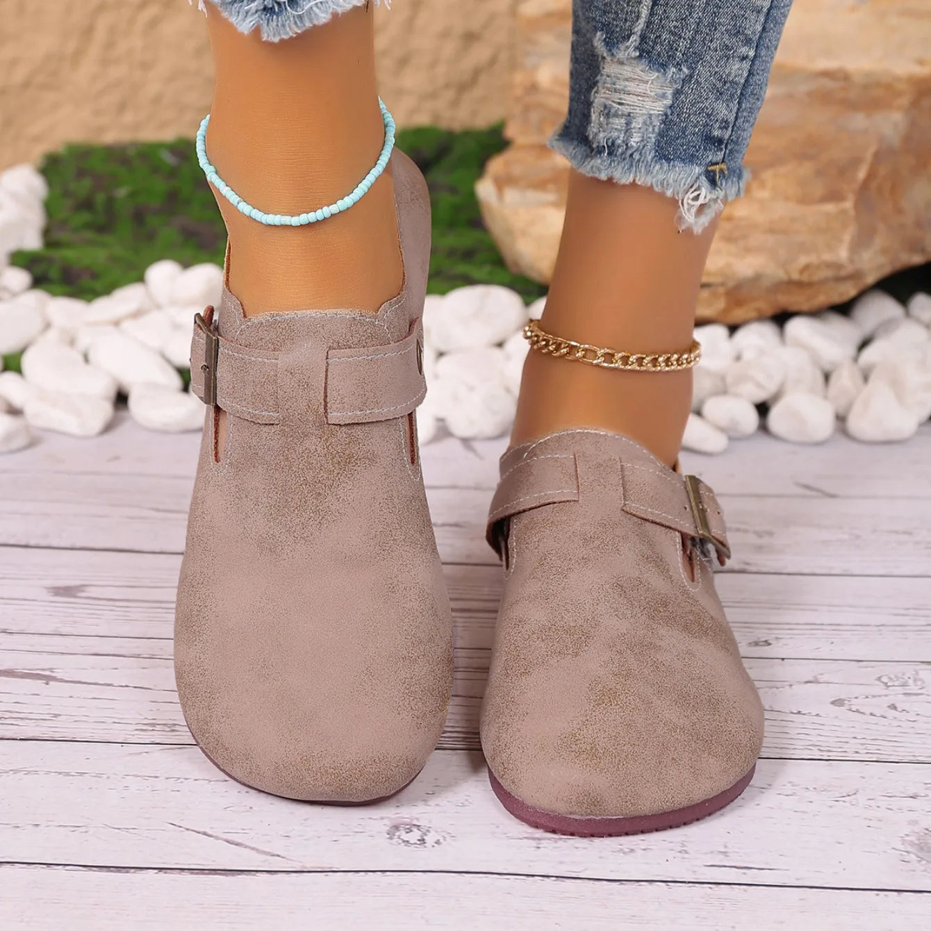 Sabot pour femme en cuir Suède Boston Lorne fermé | Khaki