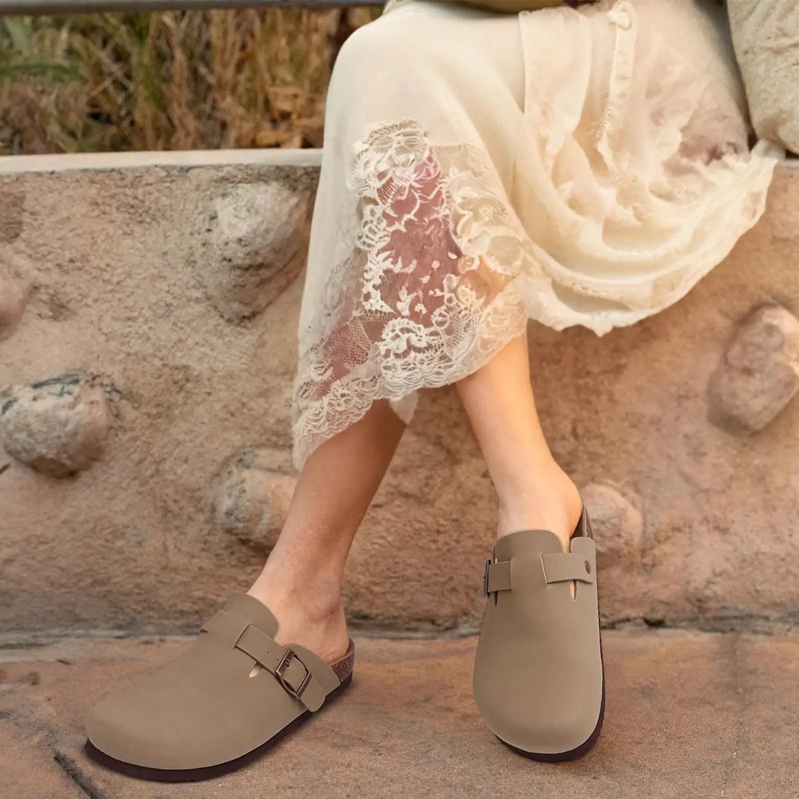 Sabot Suède fermé | beige abricot