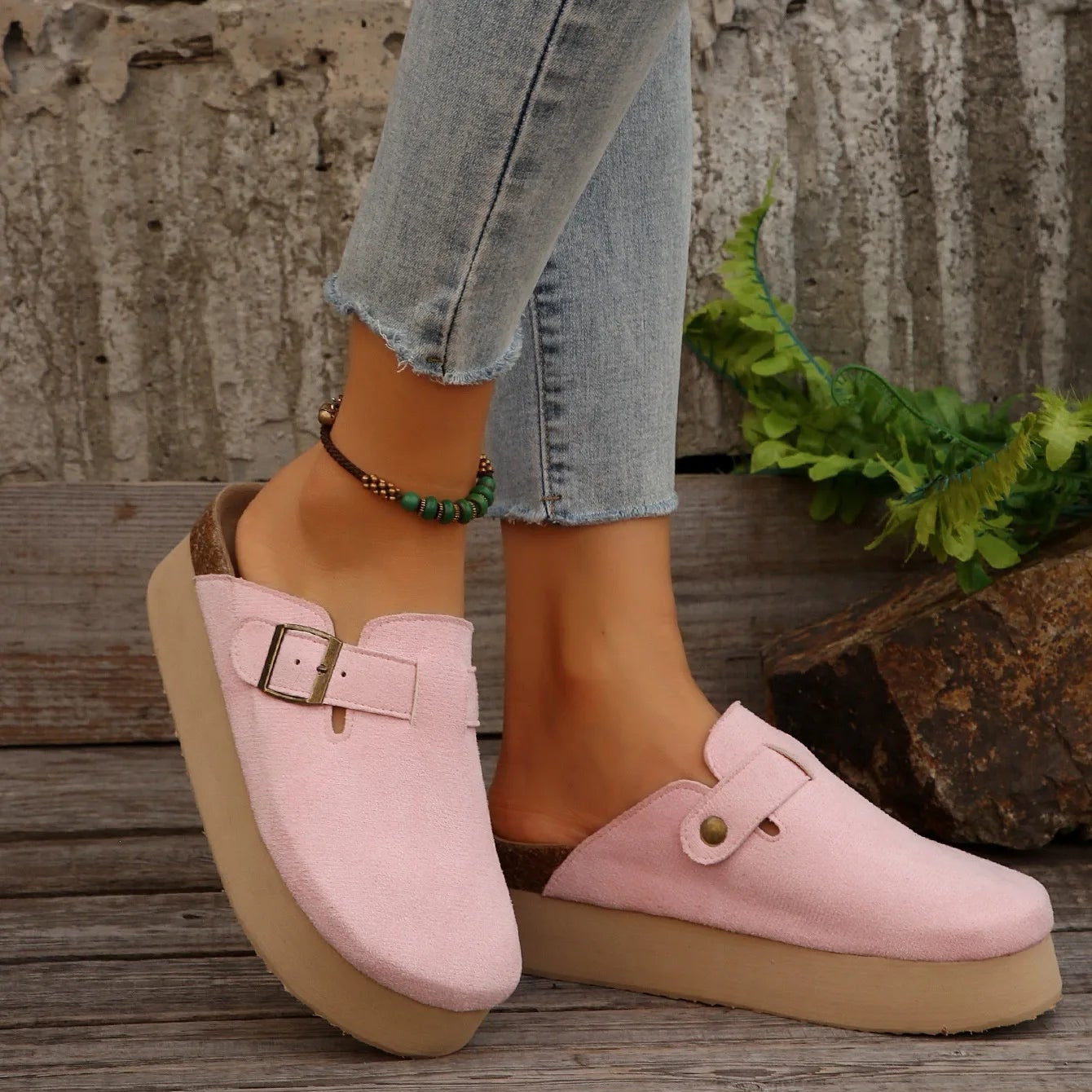 Sabot pour femme Suède à talon léger | Rose