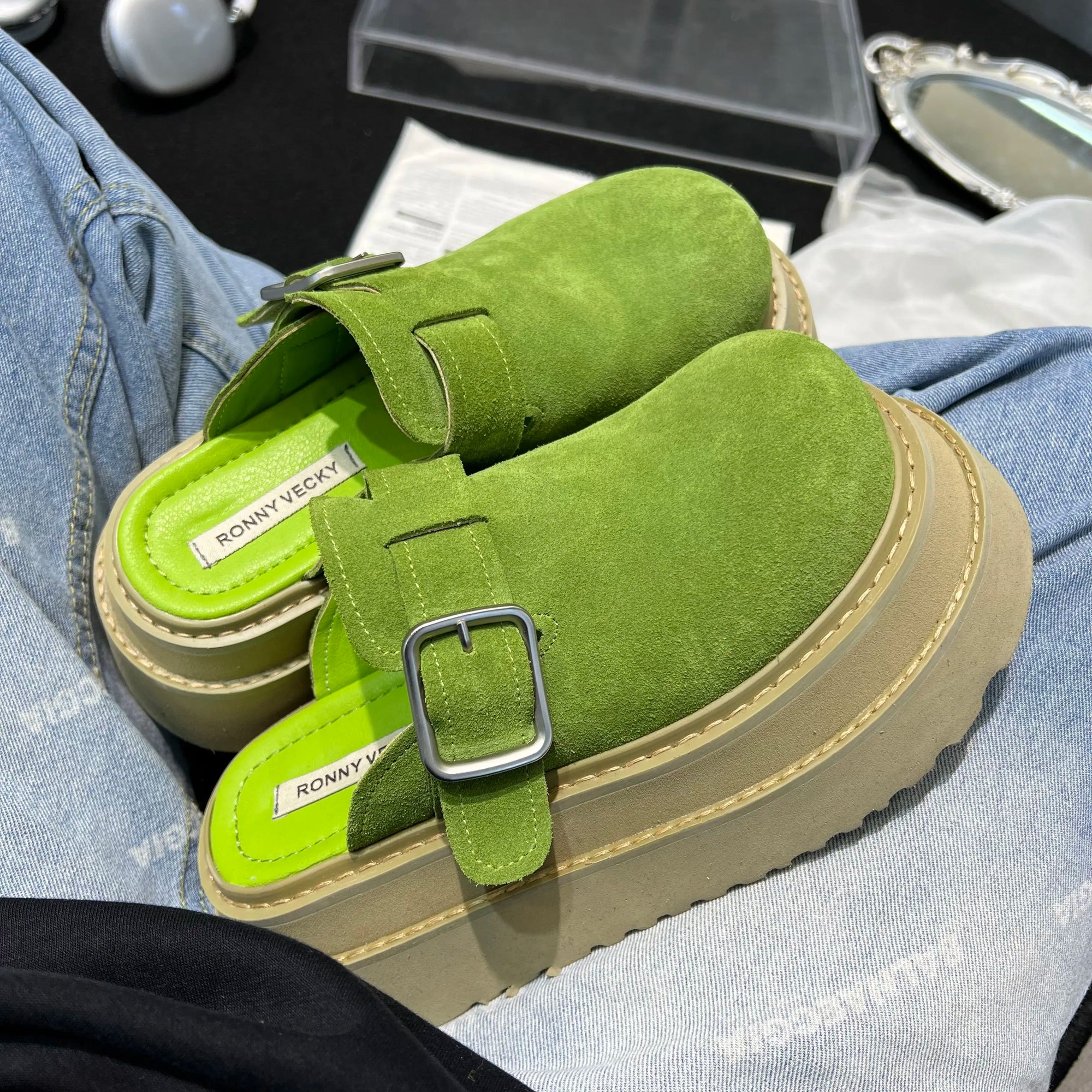 Sabot pour femme en cuir Suède Boston fermé à talon léger | Vert