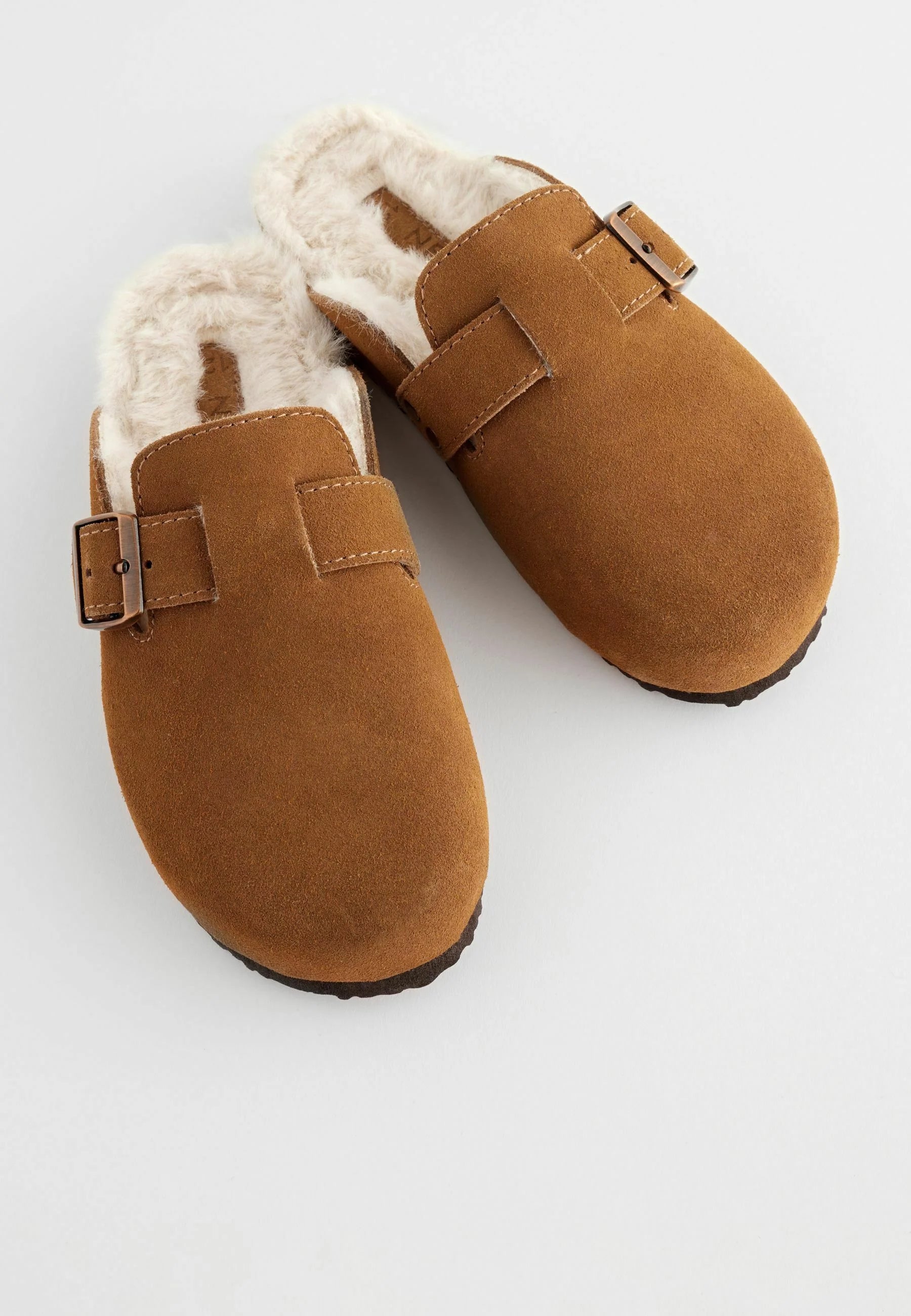 Sabot en cuir Suède Boston à Fourrure fermé | Terre d’Ombre